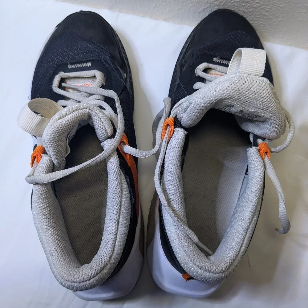 Nike Air Zoom Crossover Basketball Shoes Youth Size 6.5 Great Condition